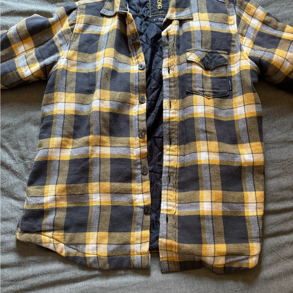 Billabong Yellow and Black Quilted Plaid Jacket. Size large. Worn once